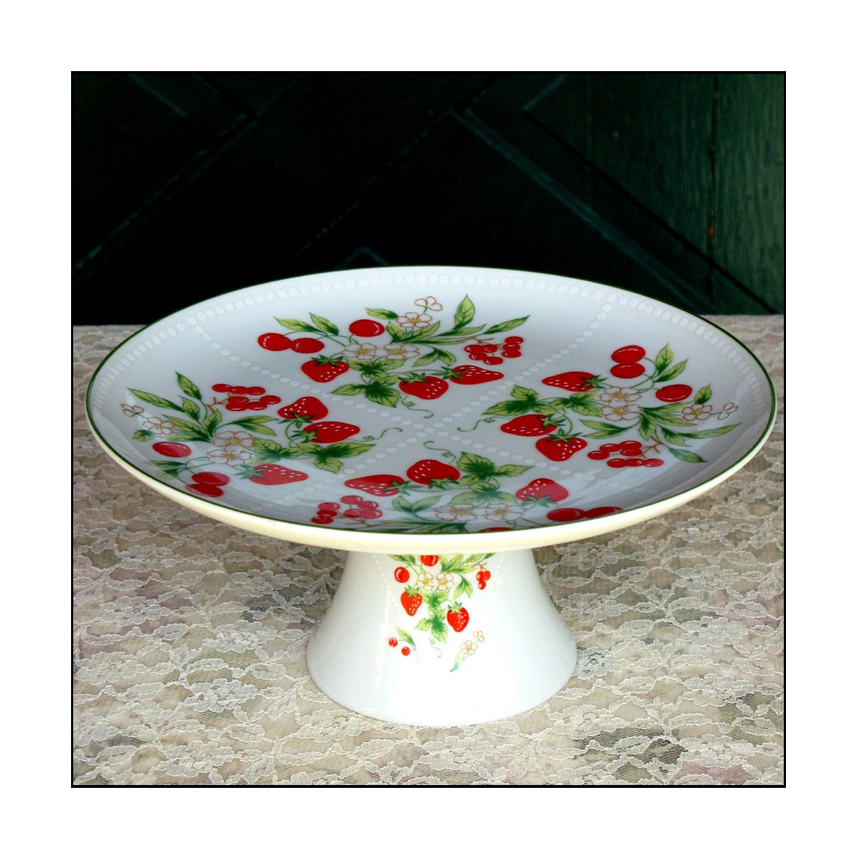 Vintage Cake Stand with Strawberry Design/ Strawberry