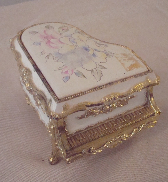 Vintage Sankyo Japanese Baby Grand Piano Floral Music Box