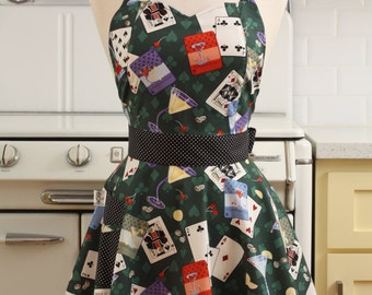 Retro Sweetheart Apron Cards on Green - BELLA