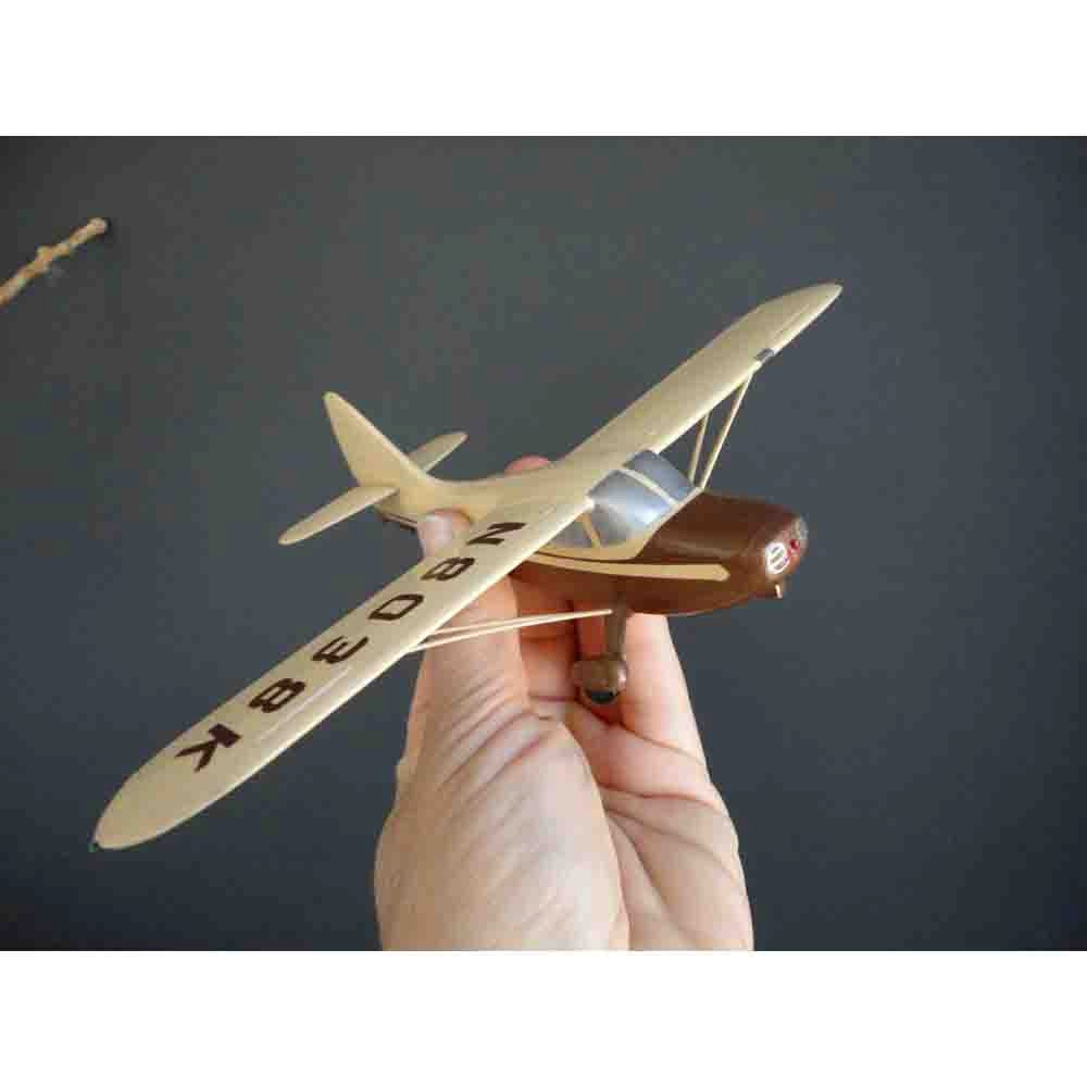 tiny airplane toy