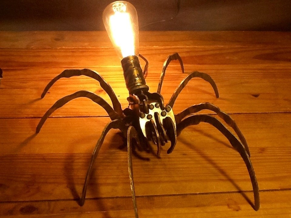 Large spider lamp