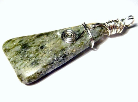 https://www.etsy.com/ie/listing/181394005/celtic-connemara-marble-pendant-handmade?ref=shop_home_active_2