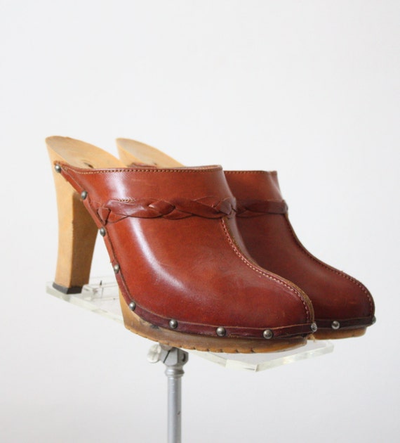 vintage 1970's whiskey leather high heeled clogs