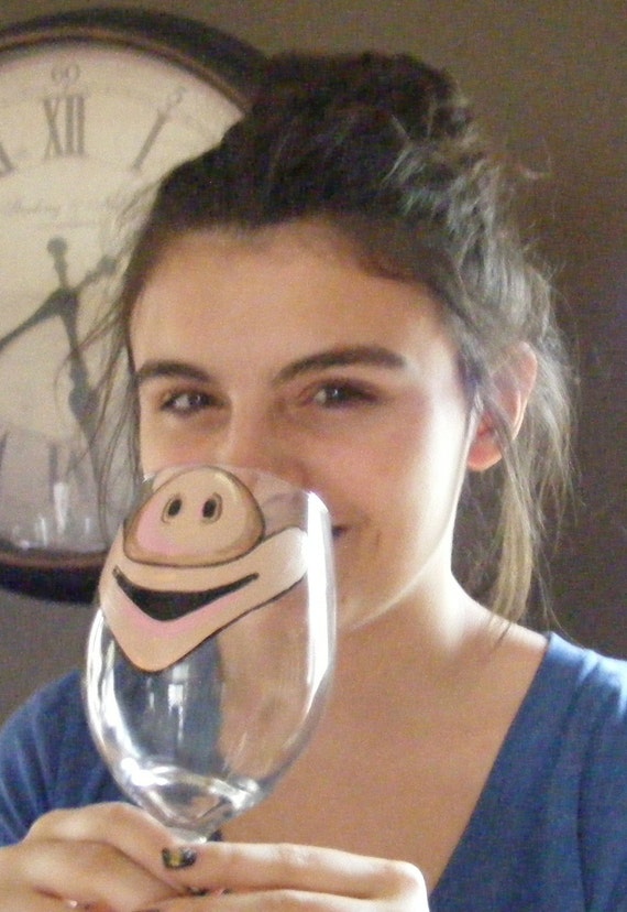 Gesicht ändern Weinglas von <b>Jennie Nelson</b> PIG FACE. ◅ - il_570xN.531205593_3v14
