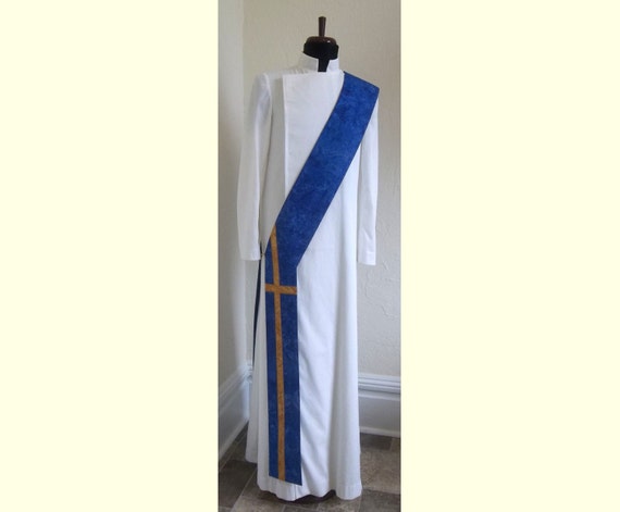 Items similar to Blue Advent Deacon Stole with Gold or White Cross ...