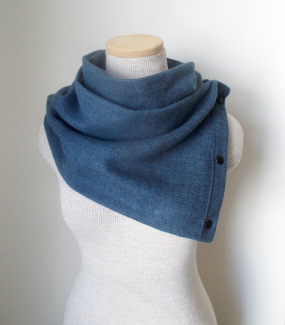 Unisex - Navy Blue and Black Herringbone Snap Scarf by MegansMenagerie on Etsy