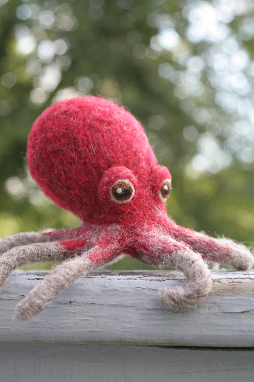 Octopus Needle Felted Red/Gray