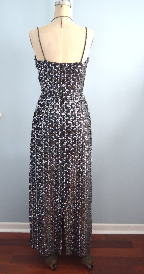 70's Vintage LUREX KNIT SEQUINED Black & Silver by cougarvintage