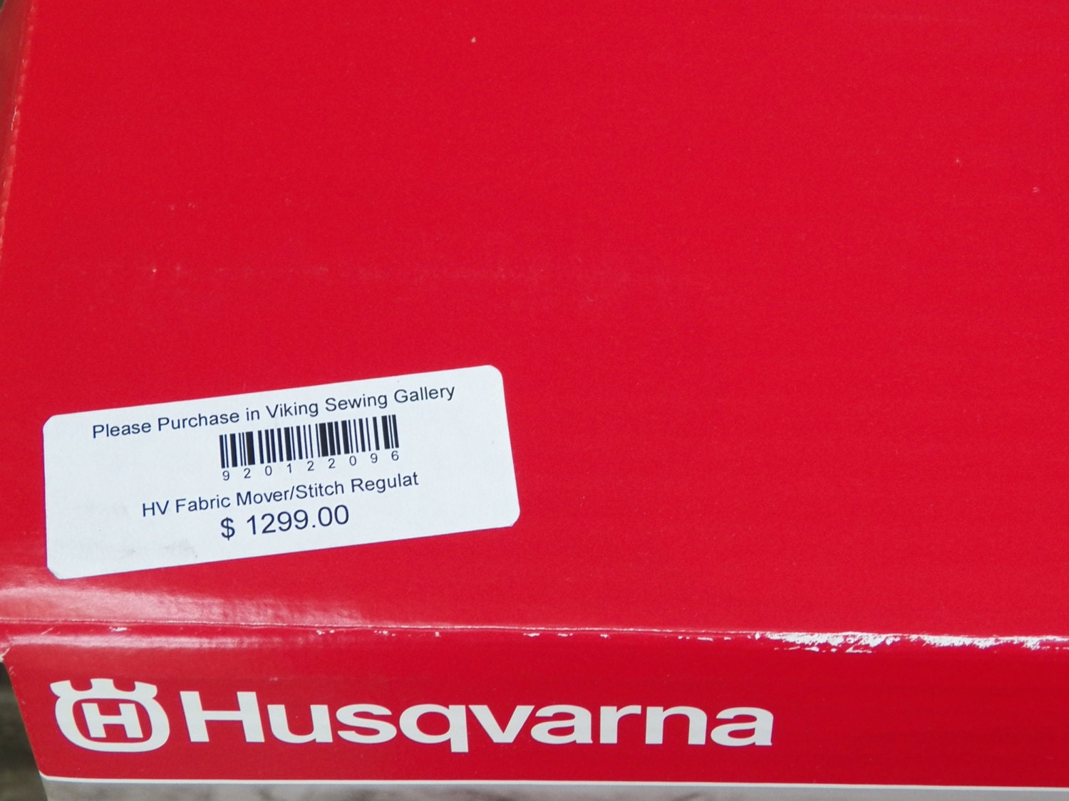 Husqvarna Viking Fabric Mover with Stitch Regulator by