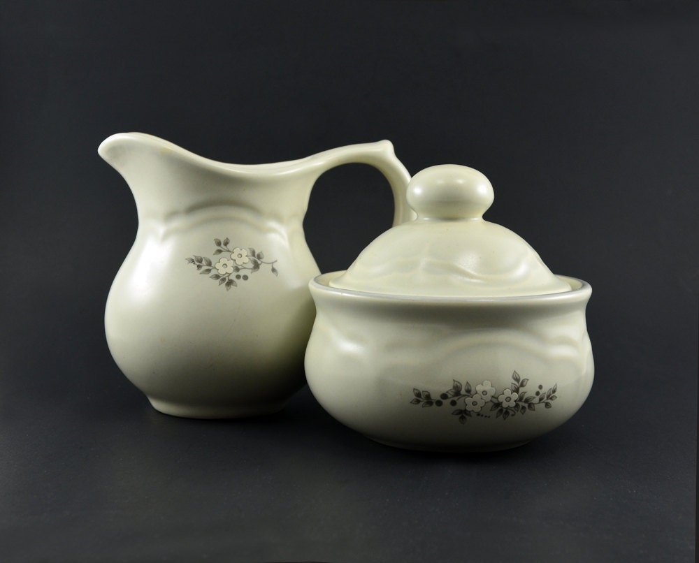 Pfaltzgraff Heirloom Sugar Bowl and Creamer