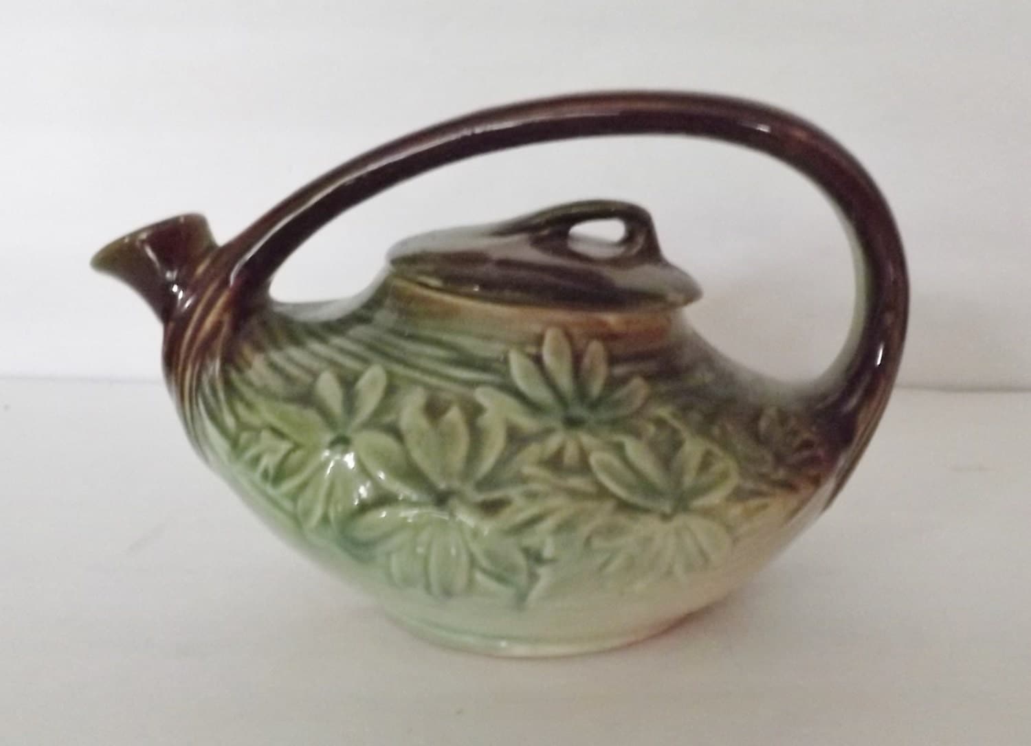 Vintage McCoy Pottery Daisey Teapot