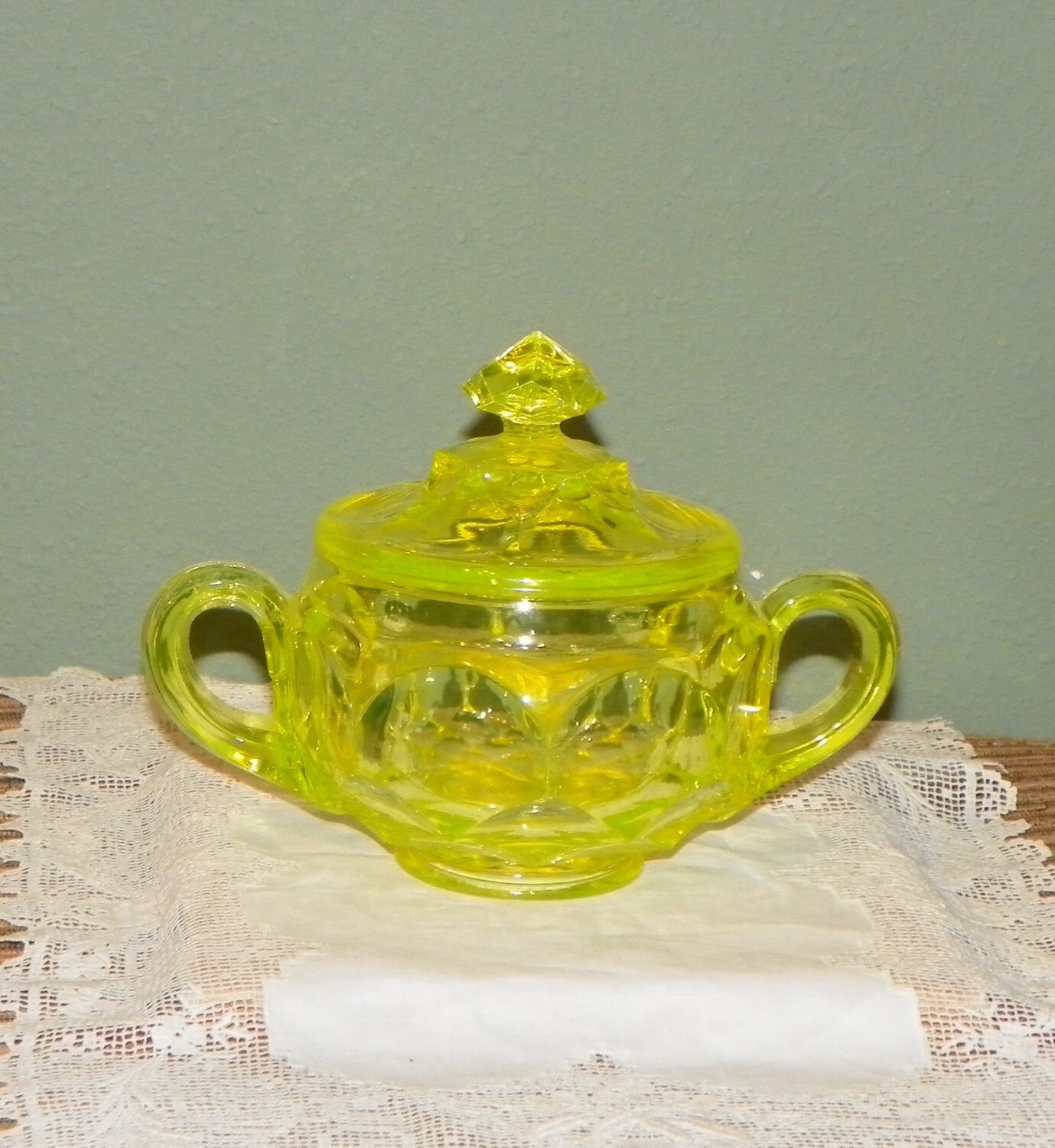 Antique Vaseline Glass COVERED JAR Sugar Butter Uranium