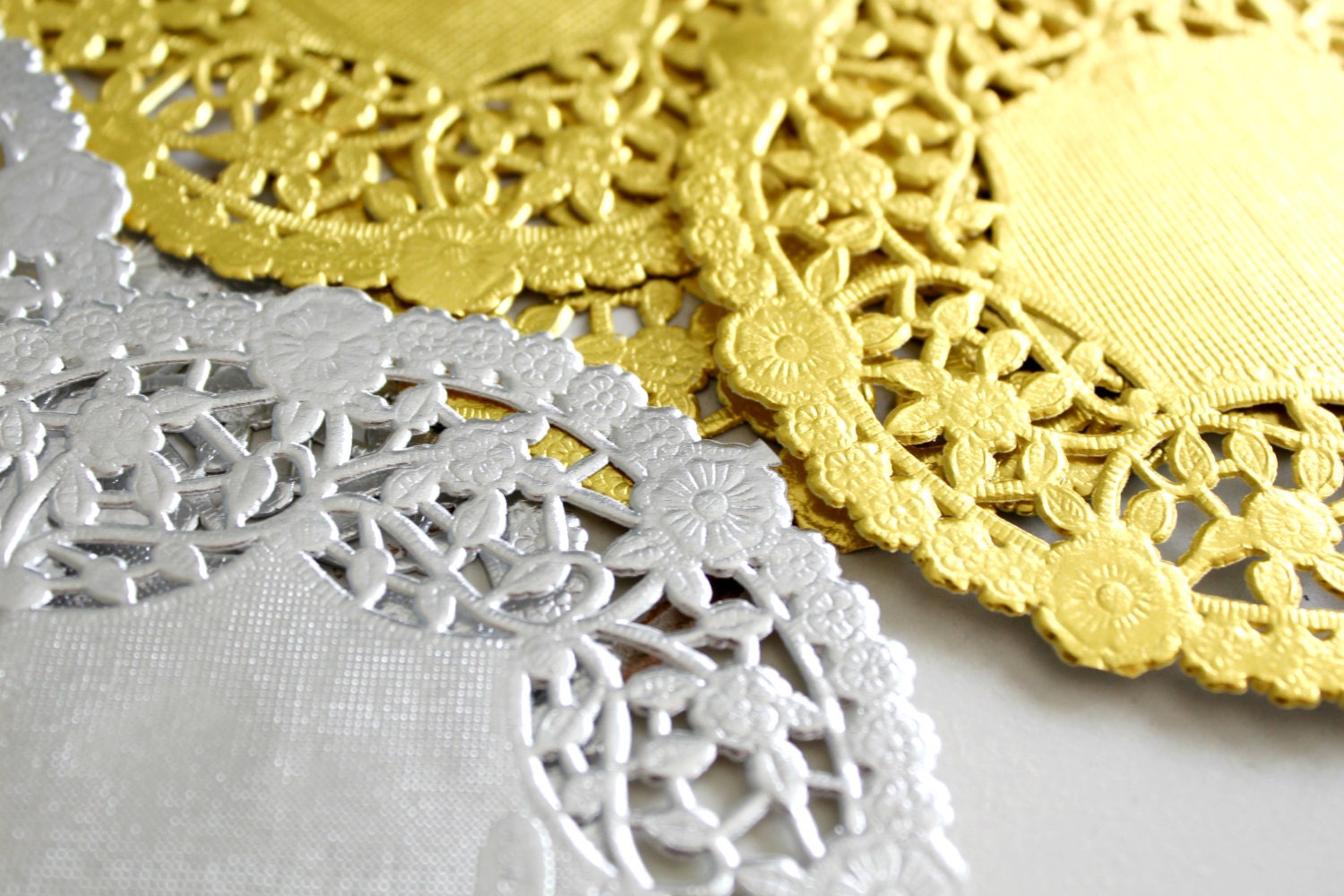 50 Metallic Shine Gold Paper Doily Doilies 4 inch by FancifulChaos