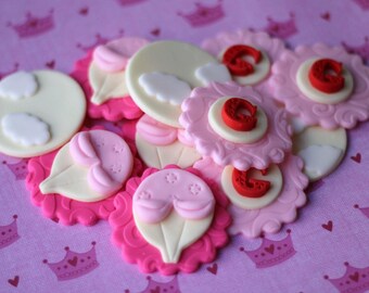 Fondant Cupcake Toppers - Hot Air Balloon - Perfect for Cupcakes, Cookies and Other Edibles