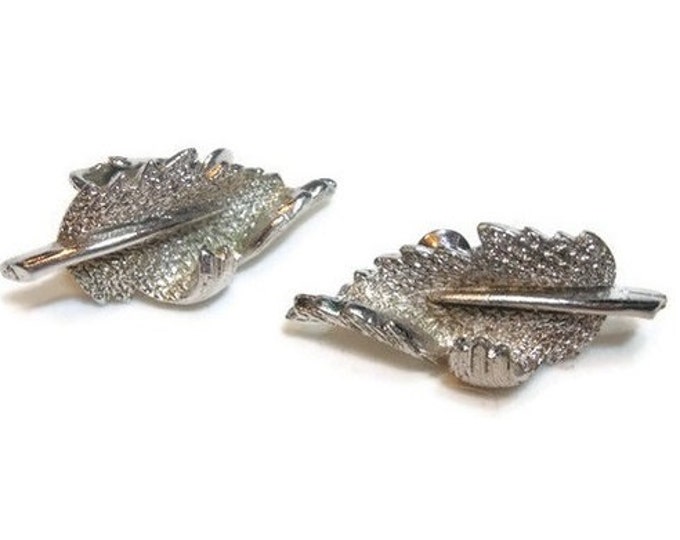 FREE SHIPPING Coro leaf earrings turning textured leaf clip-on in silver tone