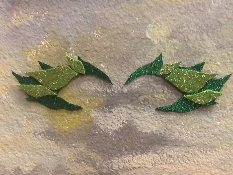 Poison ivy eye mask and hair clip in stock ready to ship