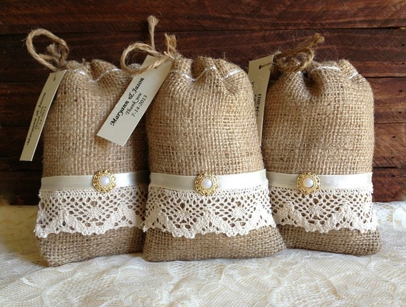 Items similar to 10 lace covered burlap Personalised favor bags ...