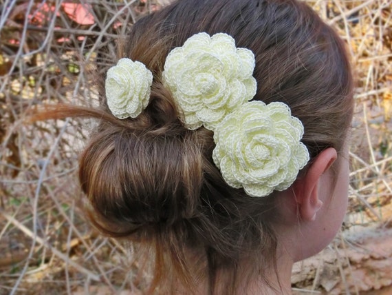 Roses Hairclips, Flower Girl Hair Flower, Bridal Hair Accessories, Yellow Crochet Roses, Bridesmaid Hair, Flower girl Hair.
