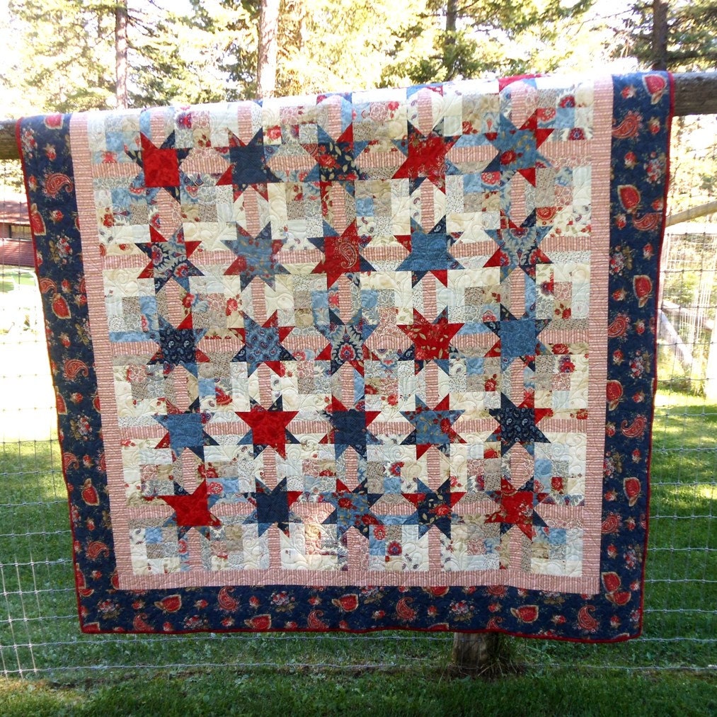 CUSTOM American Prairie Quilt//Red White Blue Cream