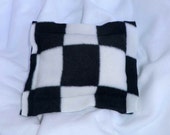 Black and White Checkered Polar Fleece Corn Pack 4 x 5.5 Inches