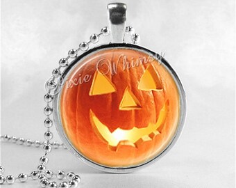 HALLOWEEN Necklace, Jack O Lantern Necklace, Lighted JOL, Jack O Lantern, JOL, Pumpkin, Glass Photo Art Necklace, Halloween Jewelry