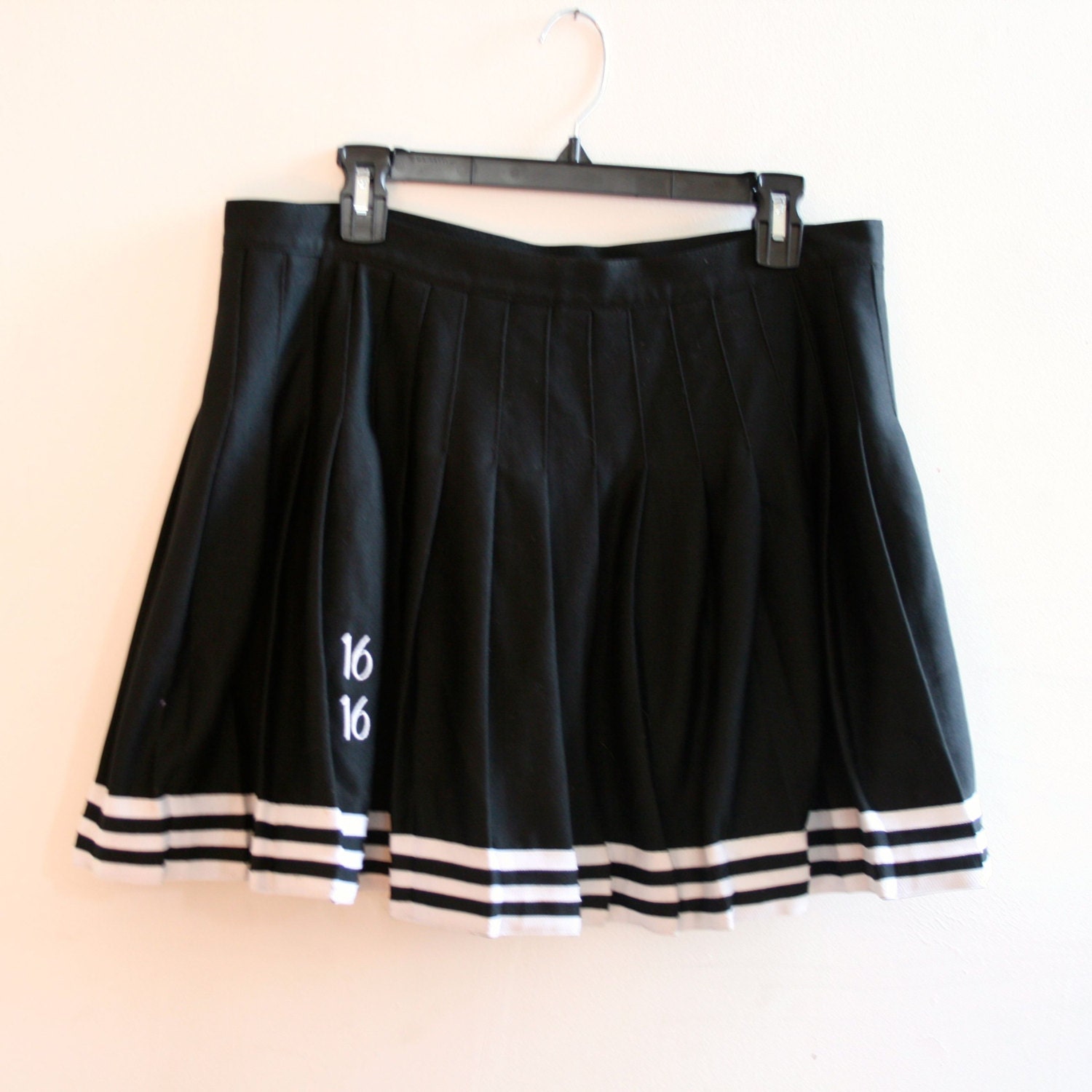 Cheerleading Skirt Black and White Pleated