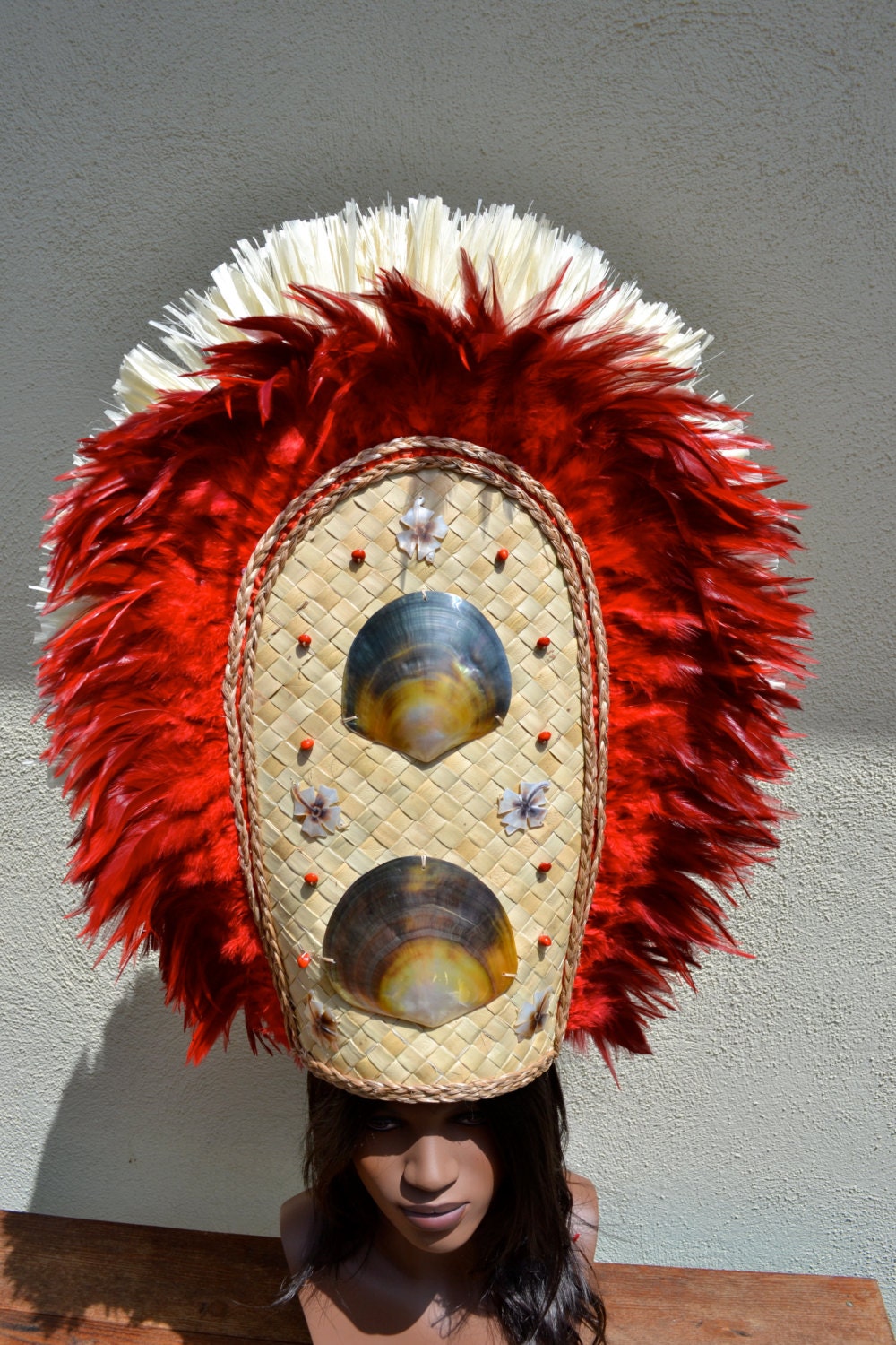 Very tall and fancy Tahitian headdress
