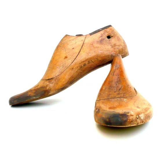 Vintage Shoe Lasts Wooden Cobbler's Shoeforms