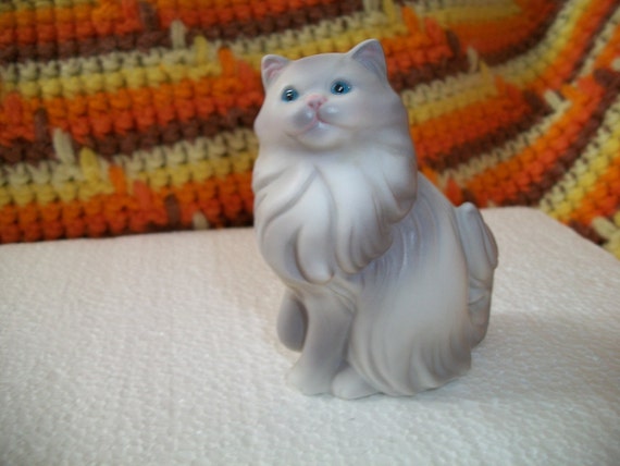 avon cat figurines