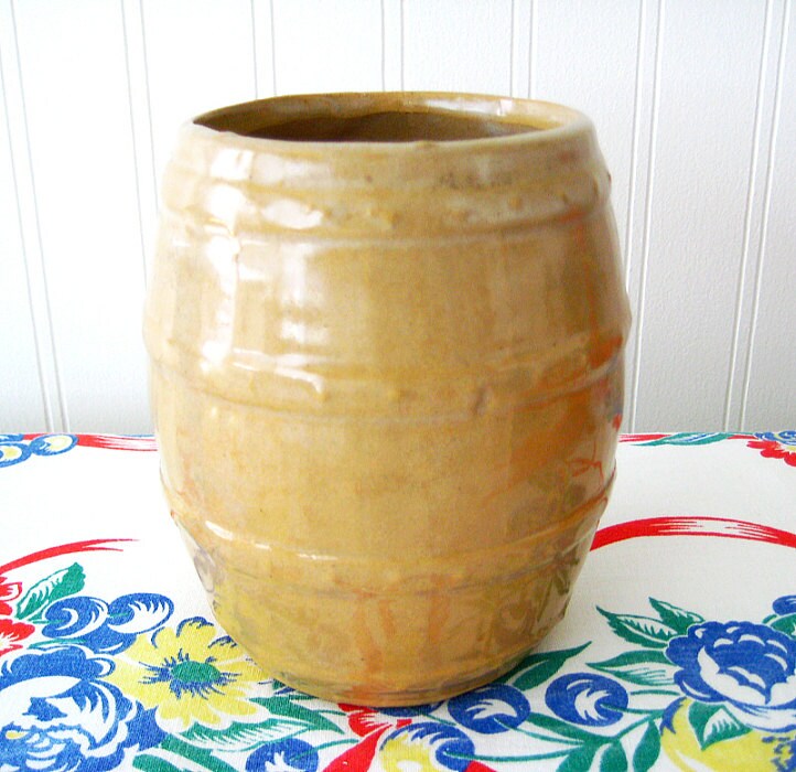 Vintage Yellow ware Pickle Barrel Pattern Crock or Utensil