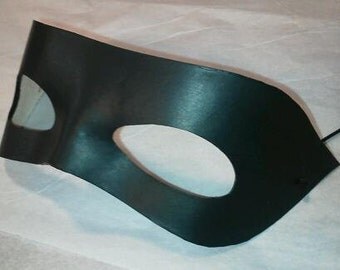 Green Leather Mask inspired by Arrow