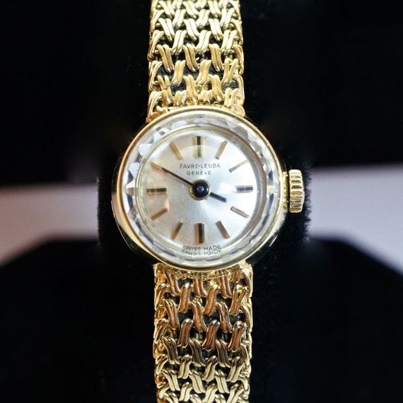 Vintage Womens 18k Yellow Gold Favre Leuba Watch