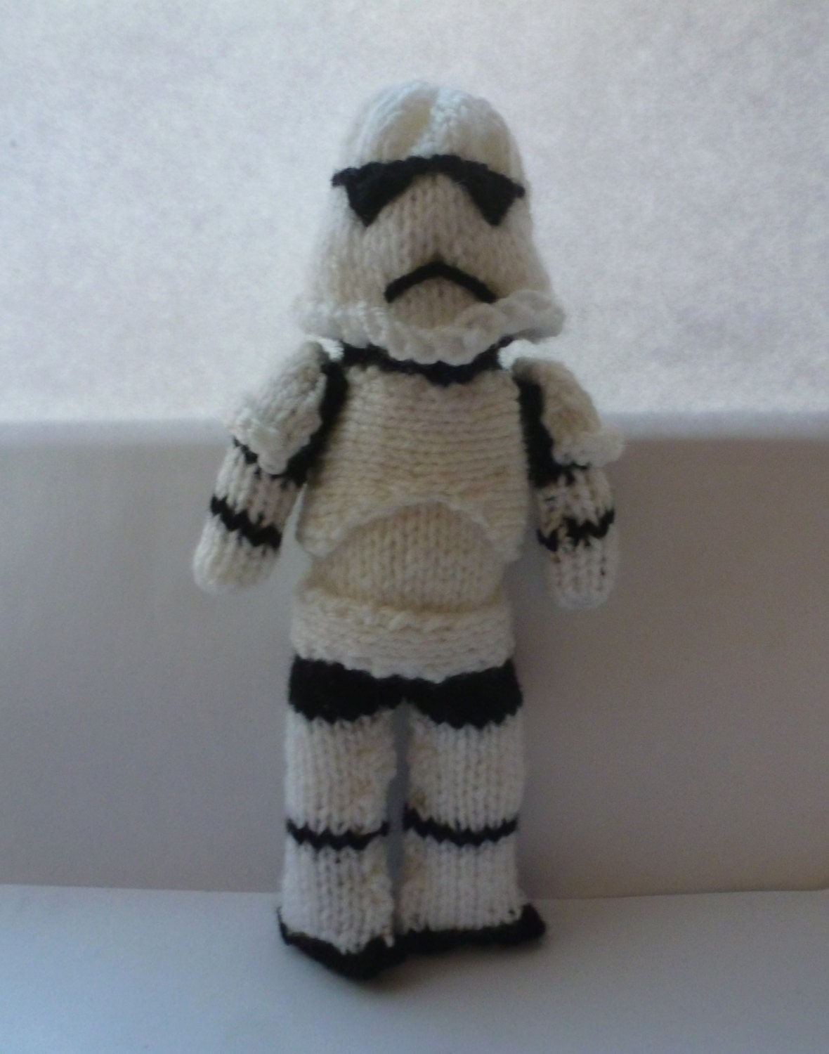 PDF knitting pattern Stormtrooper Star Wars