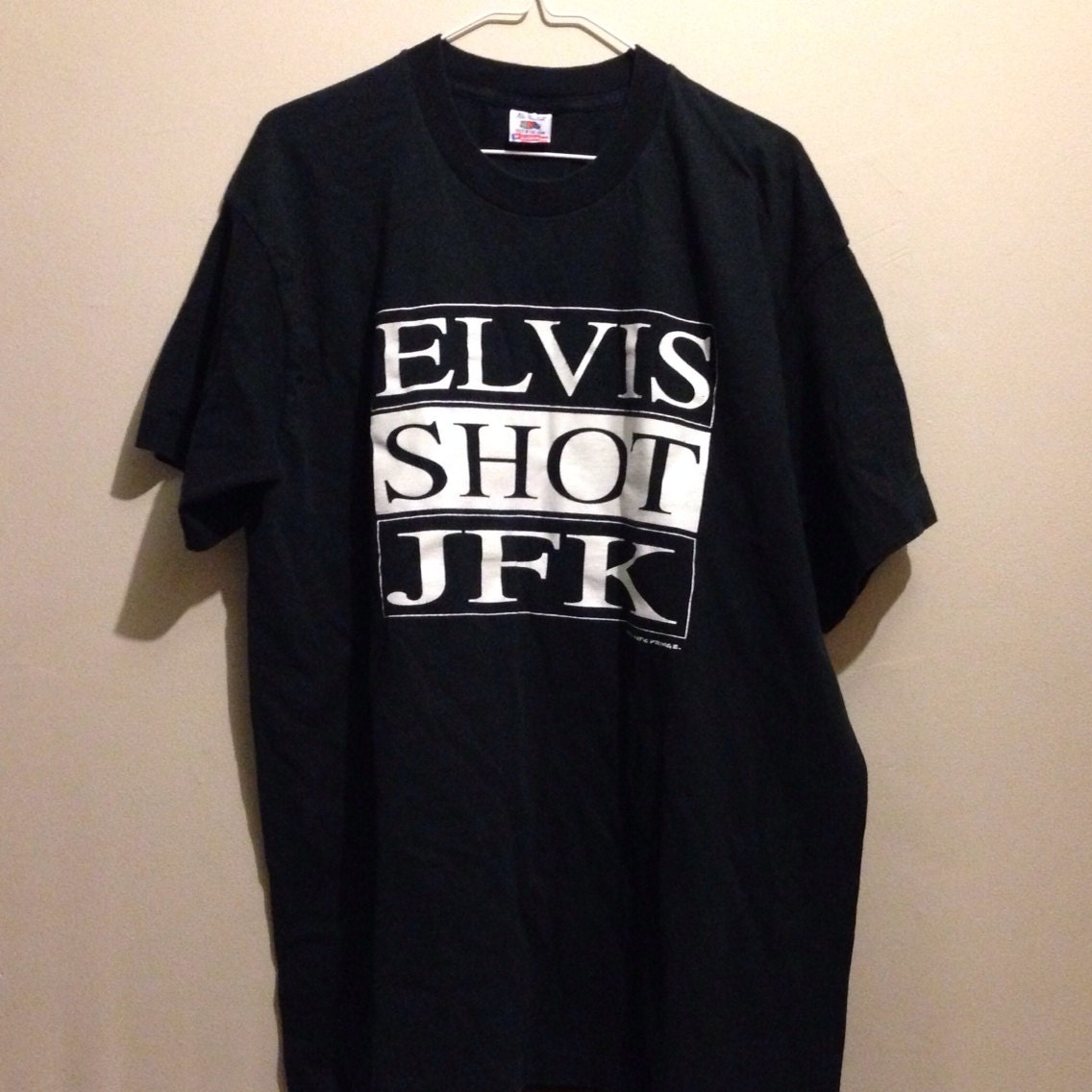 elvis shot jfk shirt