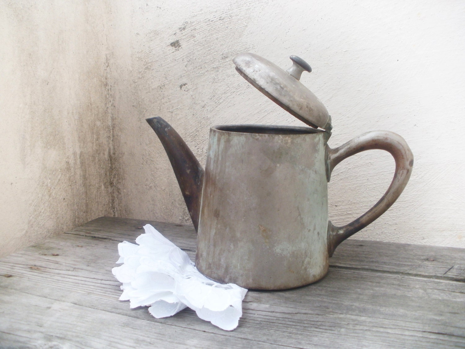 Antique teapot, Metal teapot, Bronzed teapot, Rustic decor, Photo prop