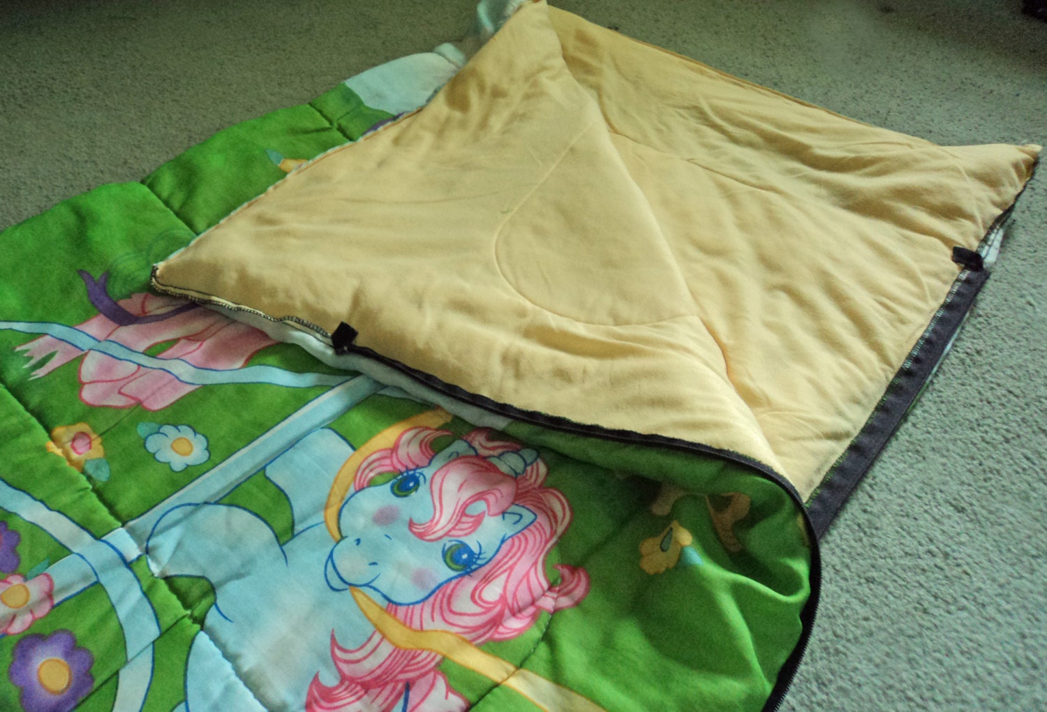 hasbro my little pony sleeping bag with bonus cuddle pillow