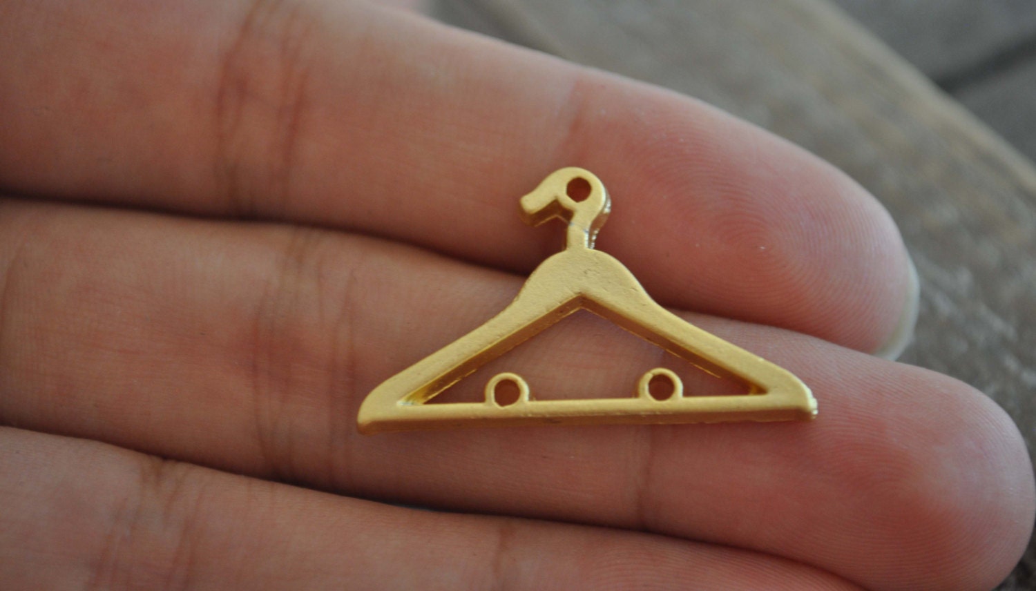 4 Pieces Matte Gold Clothes Hanger Charms Jewelry Supply