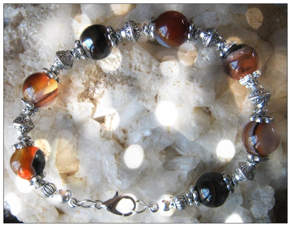 Beautiful Handmade Silver Bracelet with Striped Agate