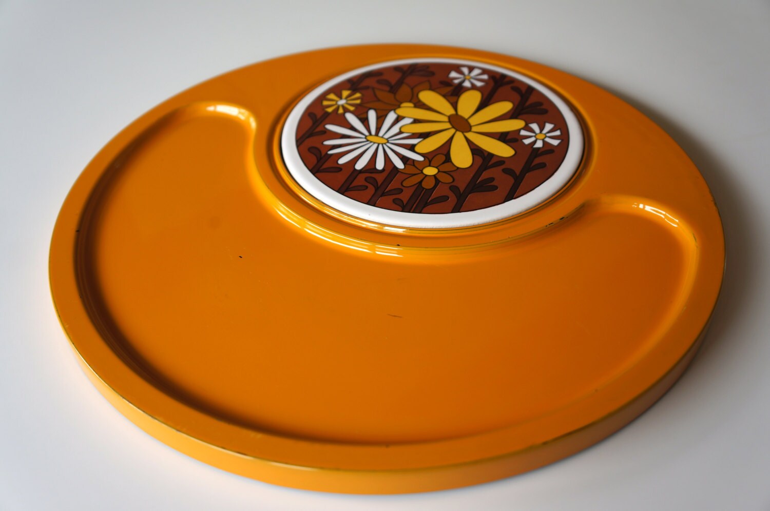 Yellow Serving Tray / Serving Platter with Tile Cutting Board with Flowers Haute Juice