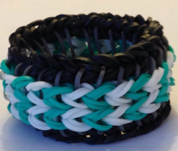 Handmade Reversible Rainbow Loom Bracelet Sailor's Knot