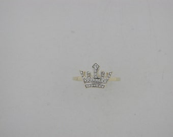 Genuine Diamond Ring 10kt Yellow Gold