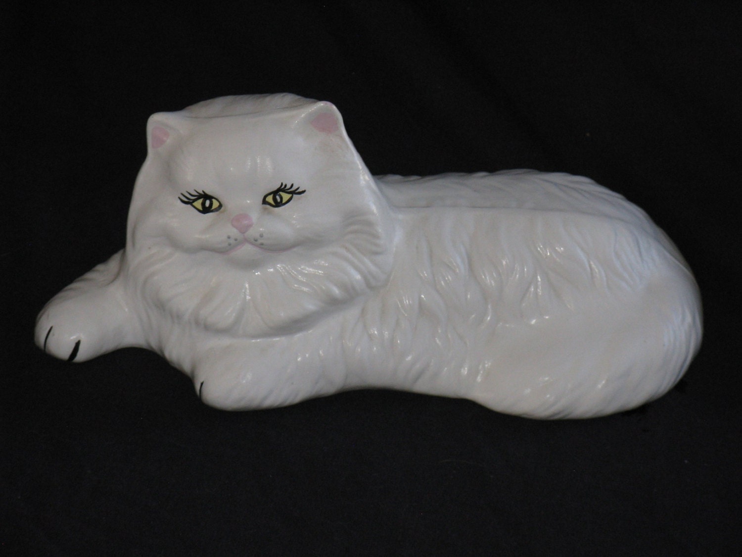 vintage ceramic persian cat statue