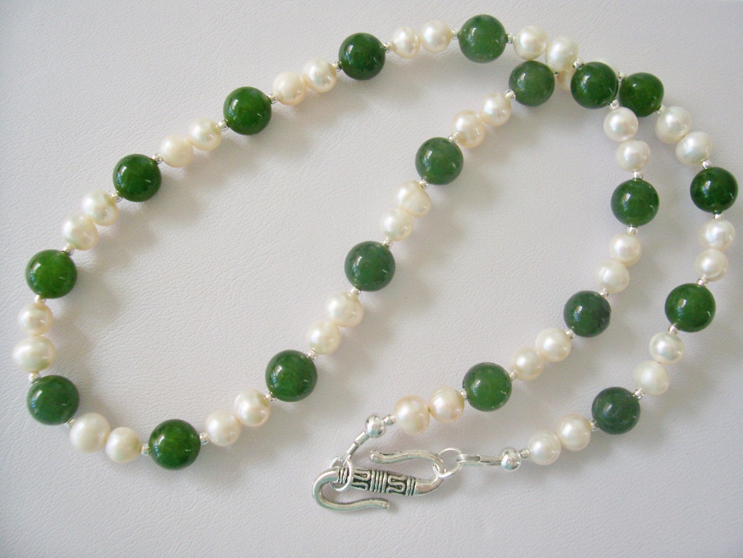 Jade and freshwater pearl necklace by NXCESSORIES on Etsy