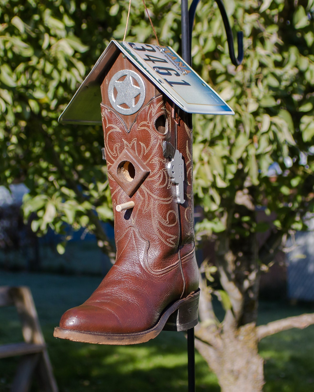 Western Cowboy Boot Bird House by OldGoatWoodCraft on Etsy