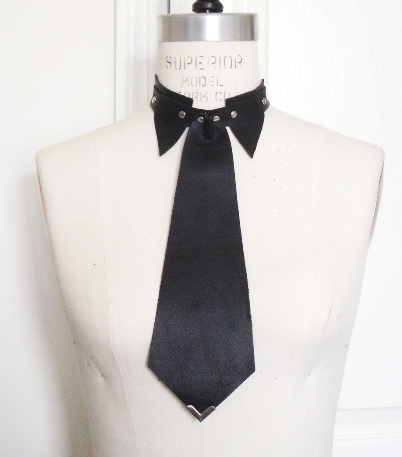 oxford necktie