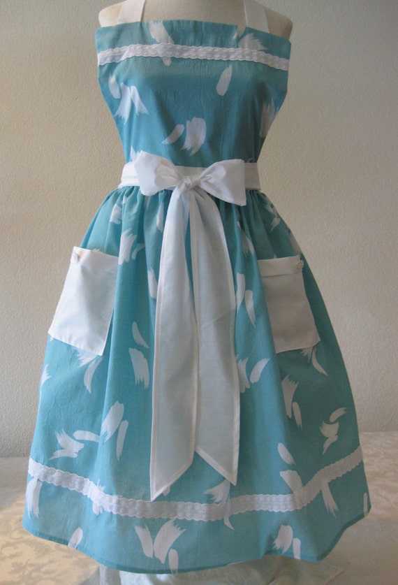 Plus Size Classic Apron by HickoryCreekCrafts on Etsy