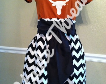 Texas Longhorns UT Horns College Gameday Burnt Orange T-Shirt Short-Sleeve Chevron Dress with Sash Bow - Small
