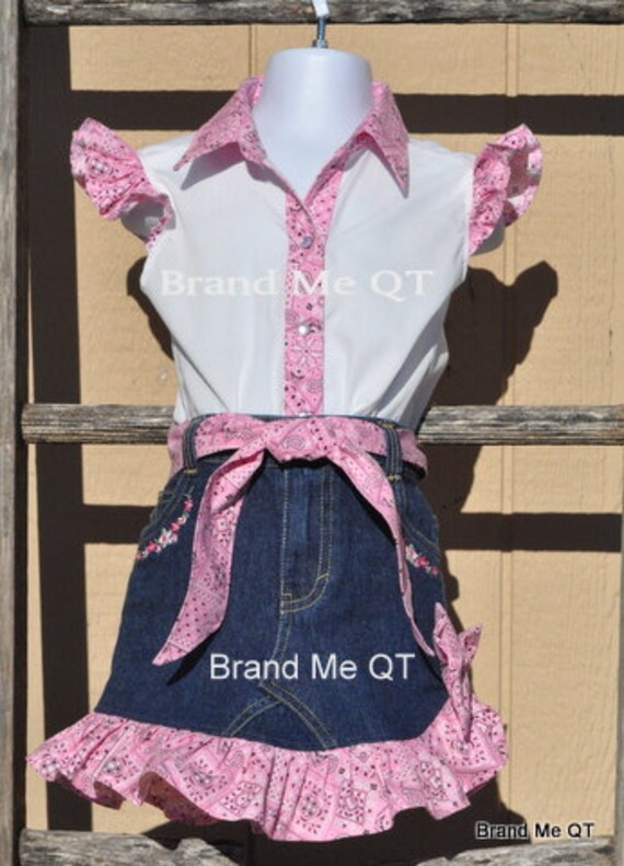 Items similar to Blouse...... Beautiful PINK BANDANA trimmed white