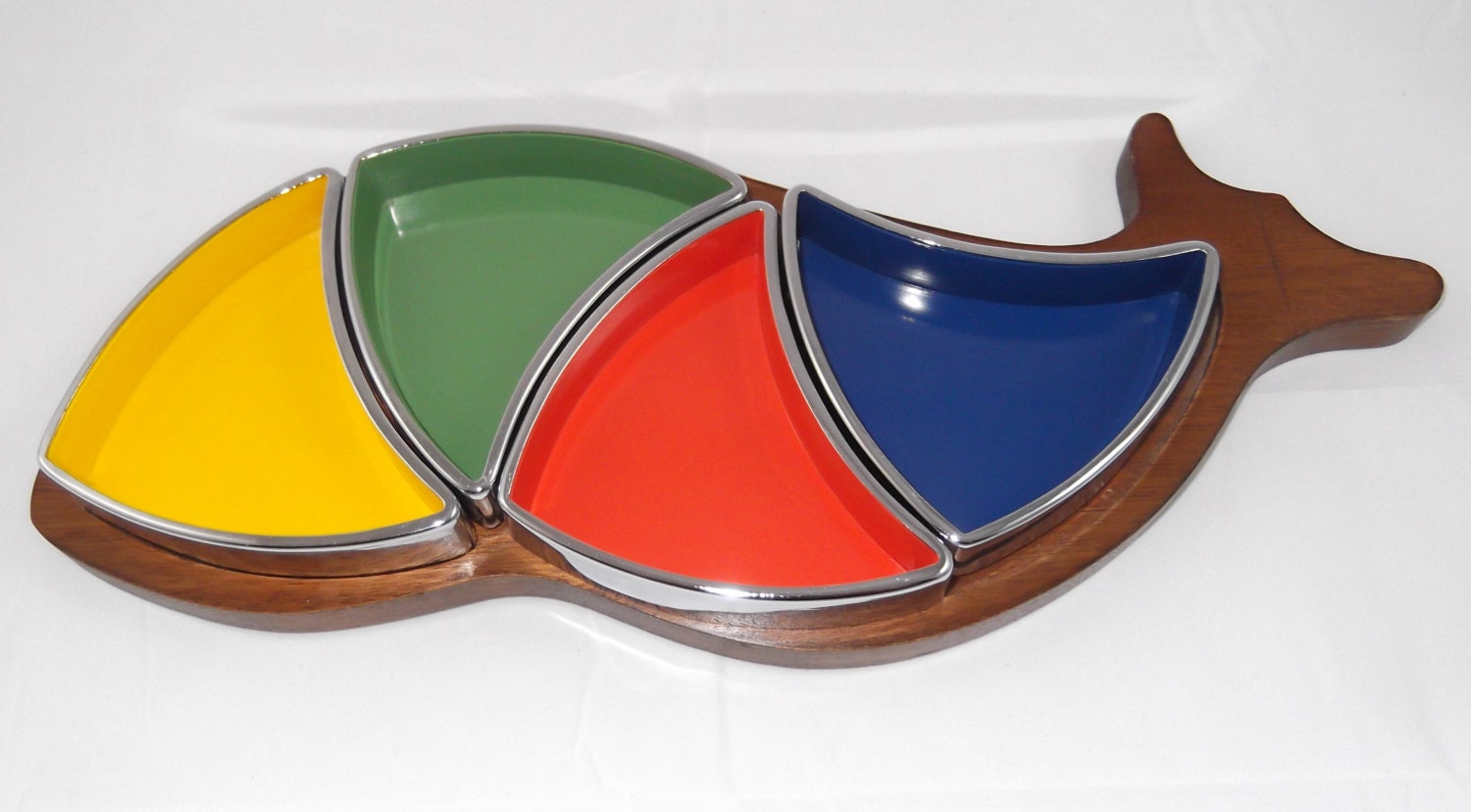 Vintage Snack Tray Set Melamine and Wood by SusieSellsVintage