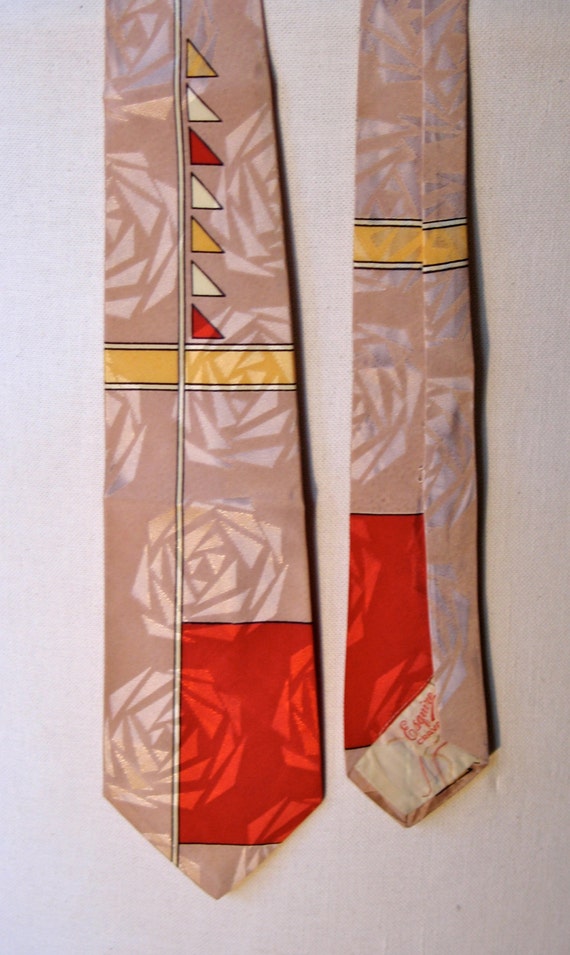 Vintage 1940s Rayon Necktie with Geometric patterns